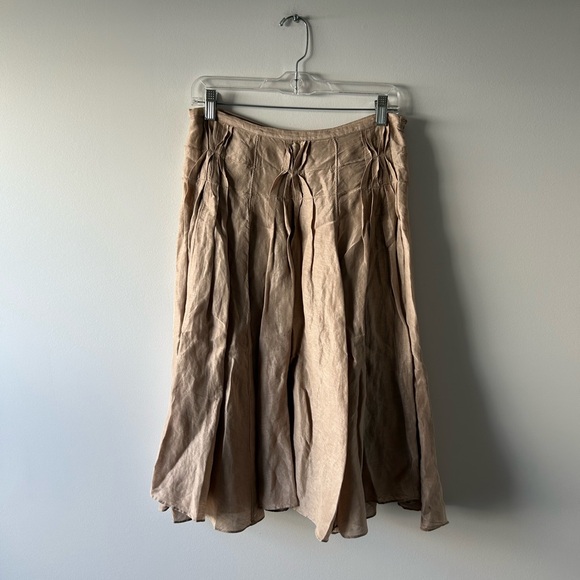 Max Studio Dresses & Skirts - Max Studio beige linen/silk blend pleated skirt